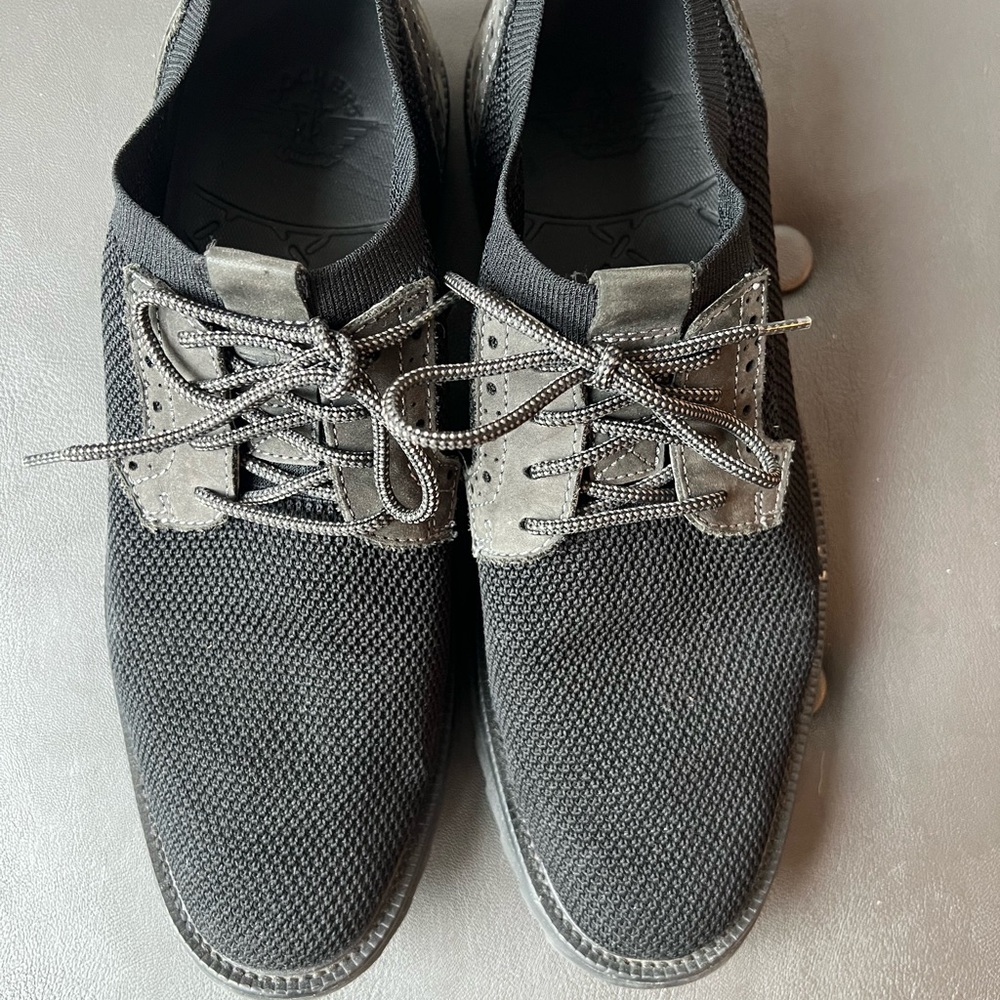Dockers Black and Gray Oxfords Modern Sleek Design